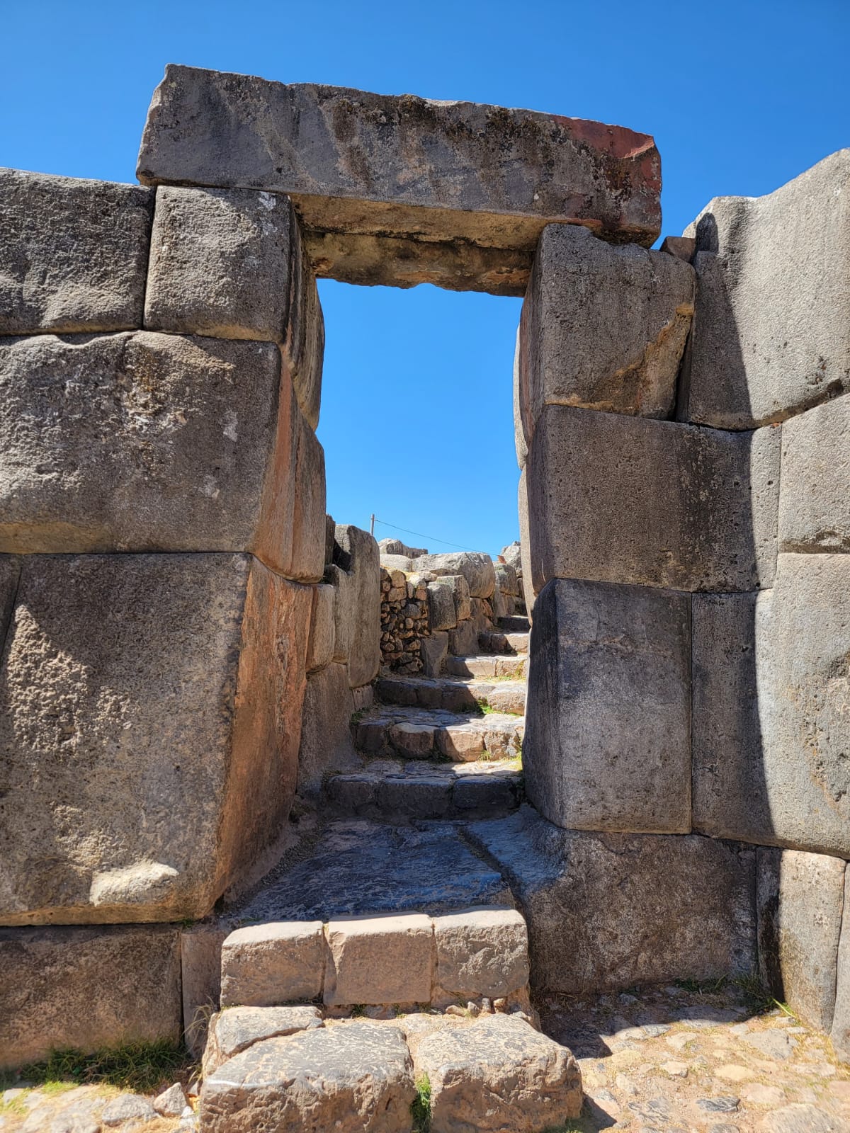 Mercado colorido en Pisac, Valle Sagrado